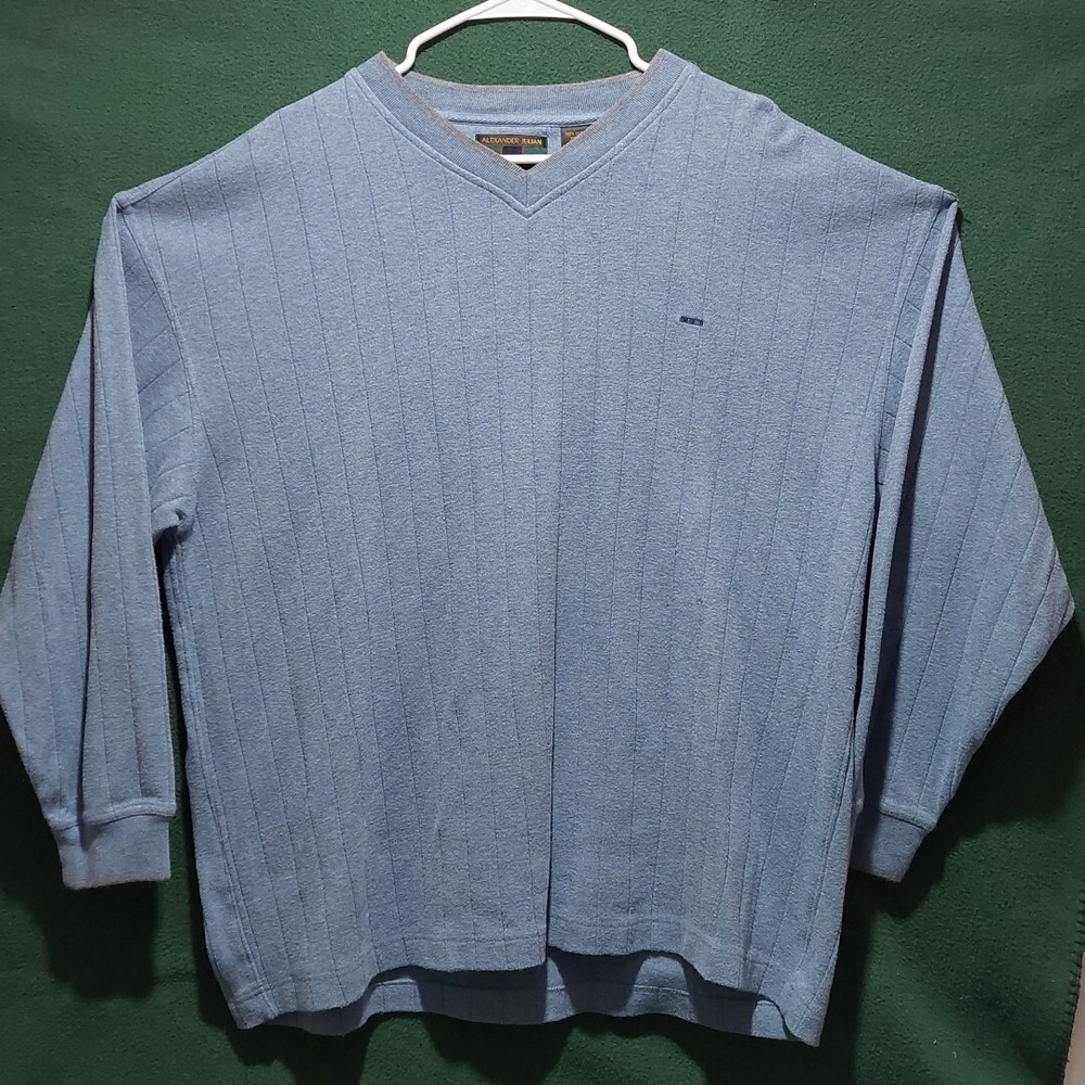 Alexander Julian Colours Men's XL long sleeve Blue Sweater all cotton